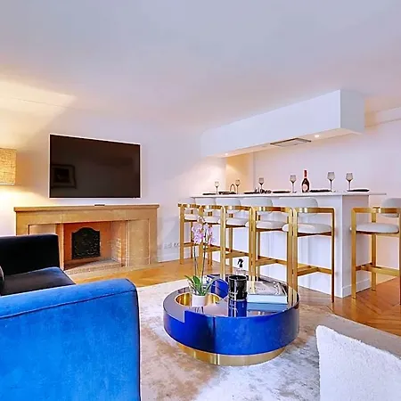 Elegant - 2bd6p - Avenue Montaigne Paris