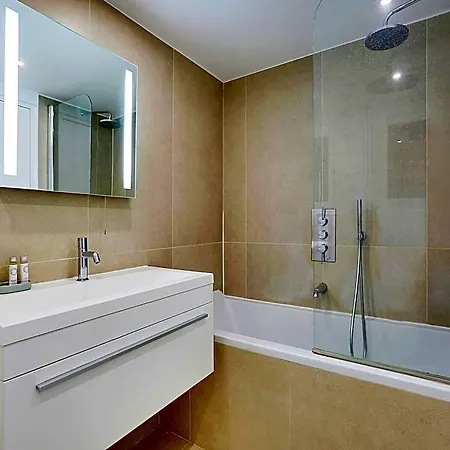 Elegant - 2bd6p - Avenue Montaigne Parigi