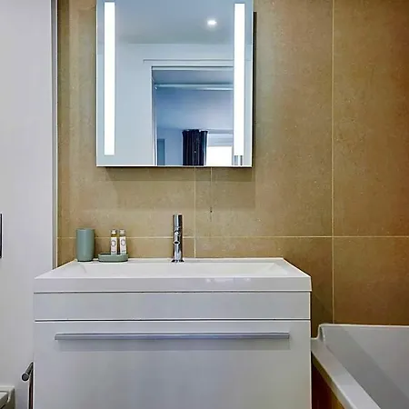 Elegant - 2bd6p - Avenue Montaigne Parigi