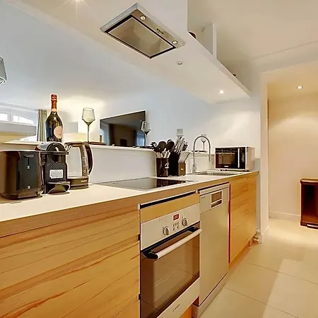 Apartment Elegant - 2bd6p - Avenue Montaigne *
