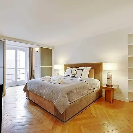Elegant - 2bd6p - Avenue Montaigne